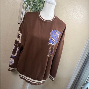Pull&Bear Brown Crewneck Sweater with Graphic Details
